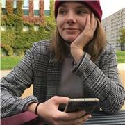 Etudiante avec un niveau C2 certifié offre des cours sur demande et mesure